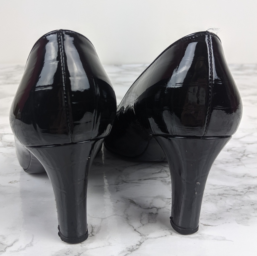 Salvatore Ferragamo Black Patent Leather Heels - Picture 8 of 8